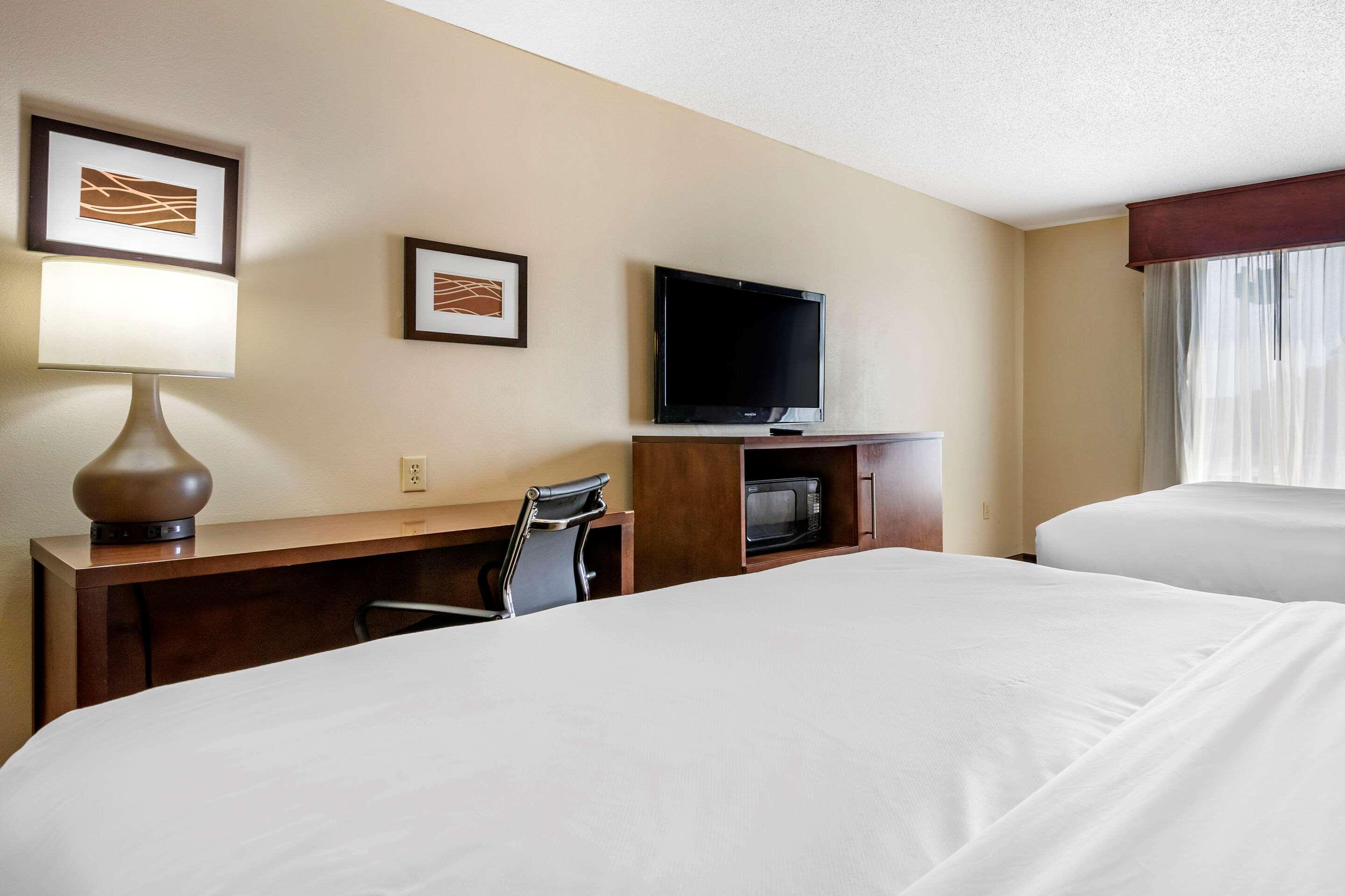 Comfort Inn & Suites Statesboro - University Area Exterior foto