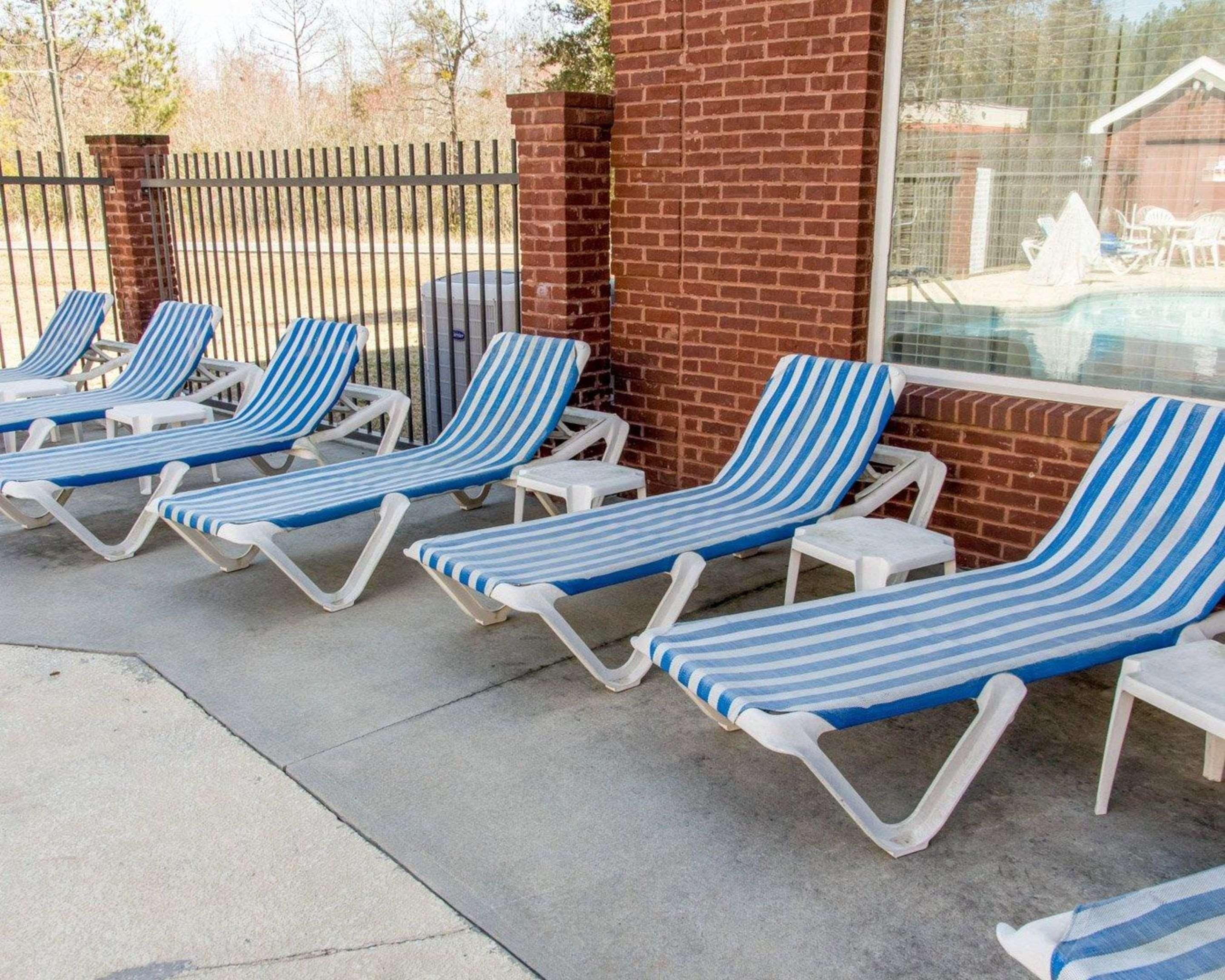Comfort Inn & Suites Statesboro - University Area Exterior foto